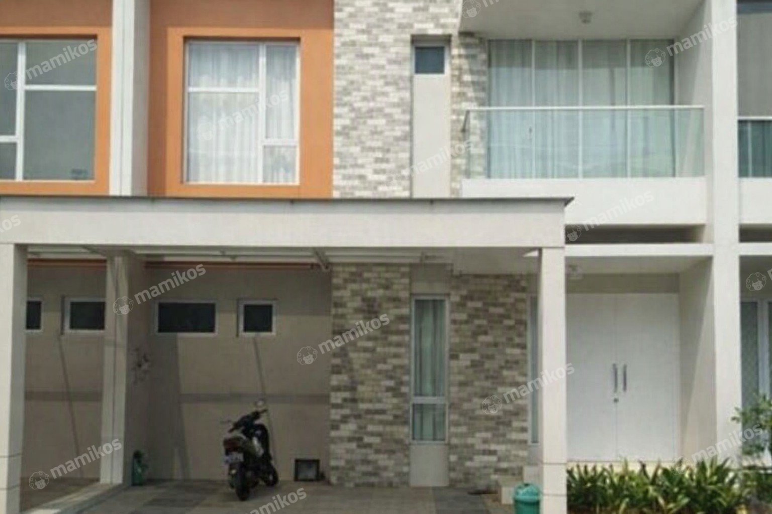 Rumah Sertifikat SHM 4 Kamar Tidur 4 Kamar Mandi Kelapa Gading Jakarta Utara