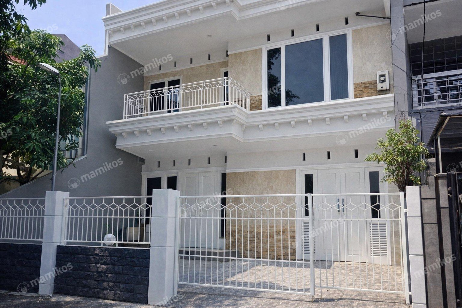 Rumah Sertifikat SHM 4 Kamar Tidur 3 Kamar Mandi Kelapa Gading Jakarta Utara