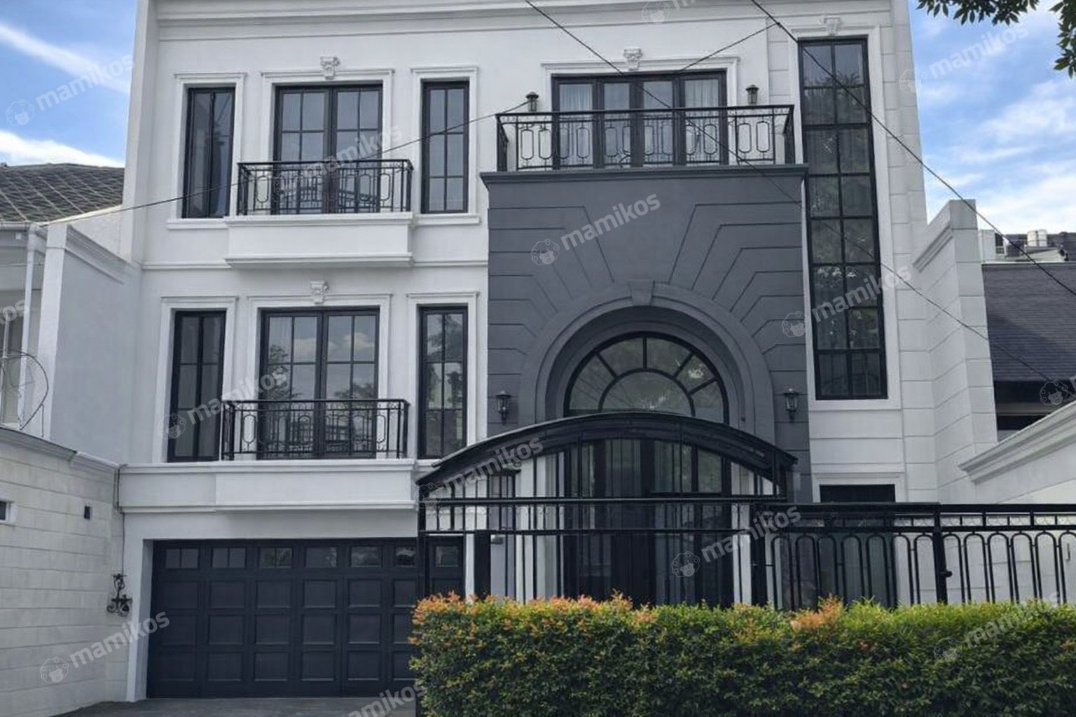 Rumah Sertifikat SHM 4 Kamar Tidur 4 Kamar Mandi Kebayoran Baru Jakarta Selatan