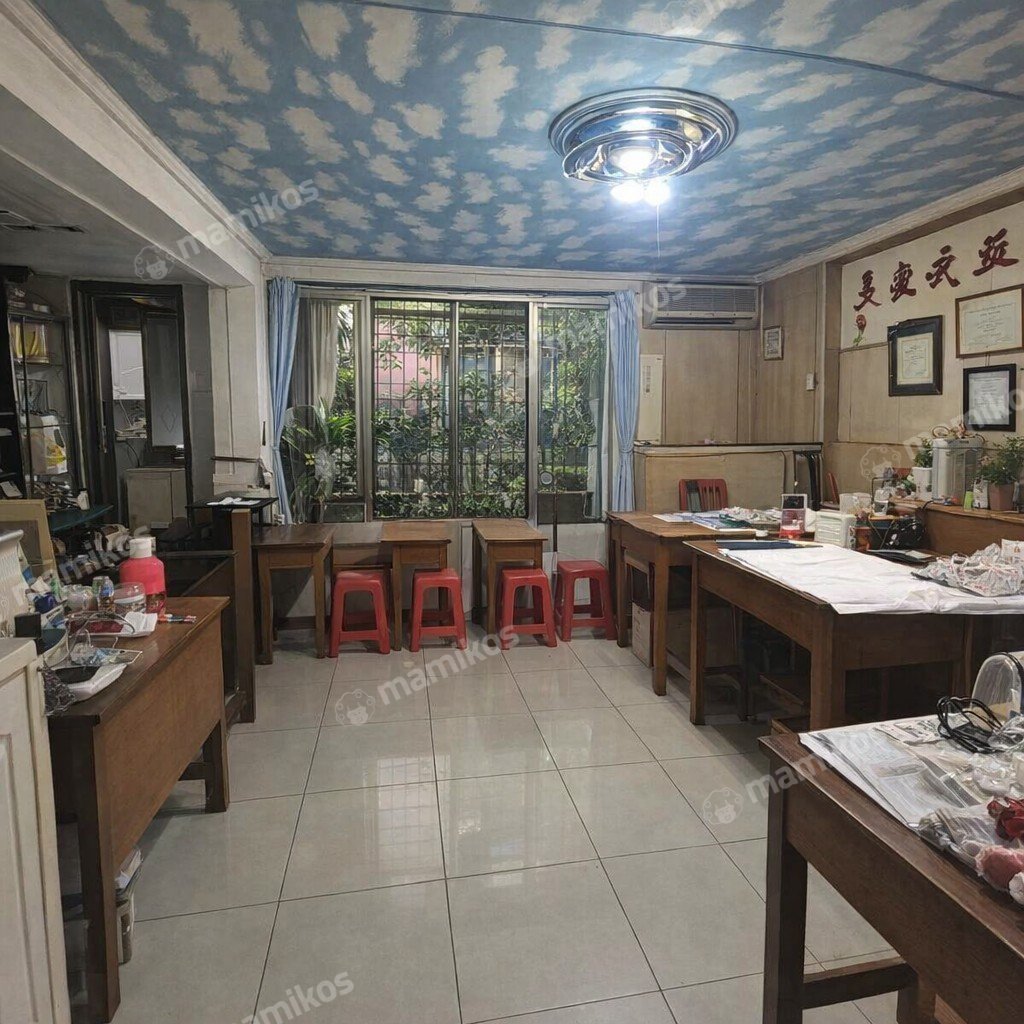 Rumah Sertifikat SHM 4 Kamar Tidur 4 Kamar Mandi Pantai Indah Kapuk Jakarta Utara - Photo 4