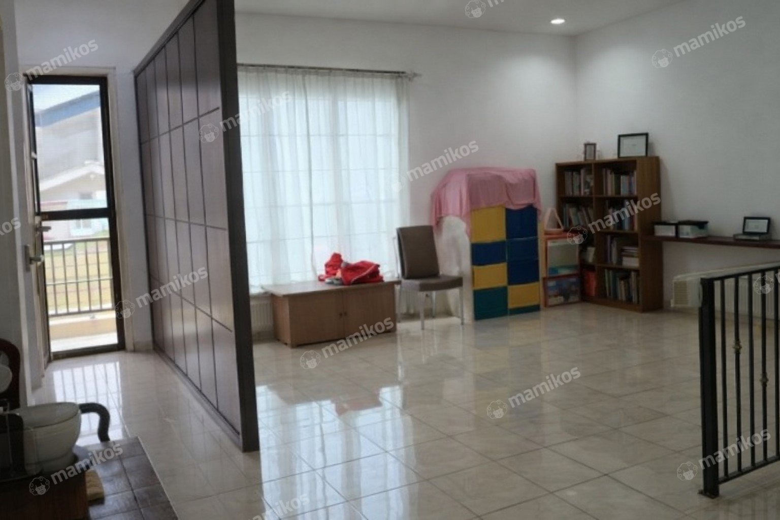 Rumah Sertifikat SHM 3 Kamar Tidur 3 Kamar Mandi Muara Karang Jakarta Utara - Photo 2