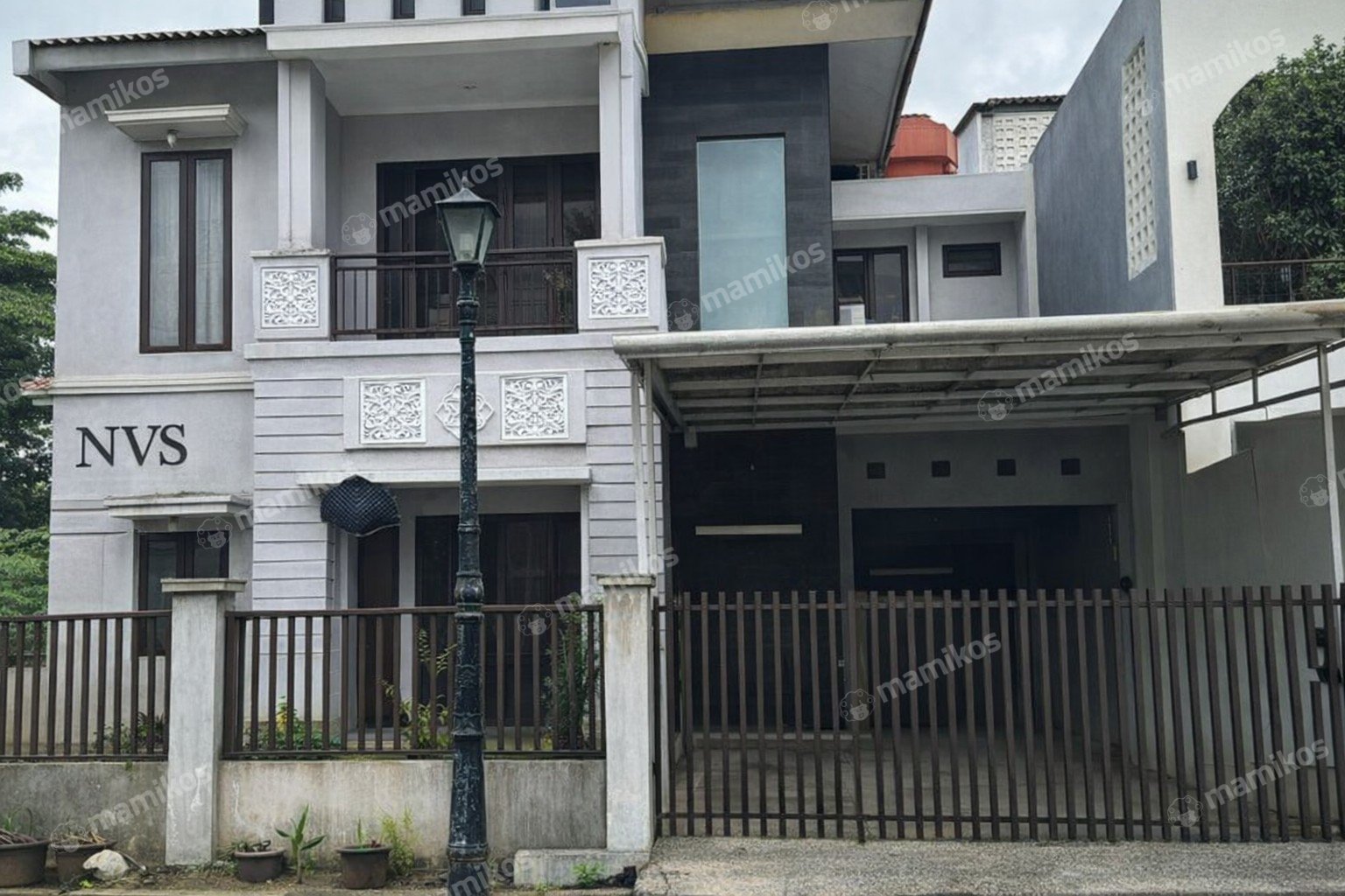 Rumah Sertifikat SHM 4 Kamar Tidur 3 Kamar Mandi Cibubur Jakarta Timur