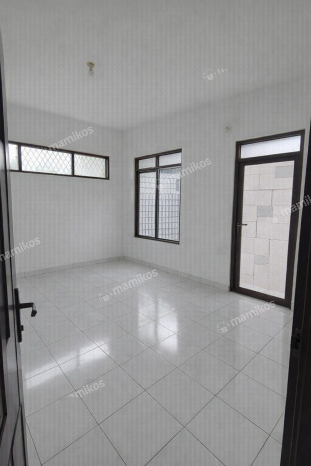 Rumah Sertifikat SHM 3 Kamar Tidur 2 Kamar Mandi Meruya Jakarta Barat - Photo 5