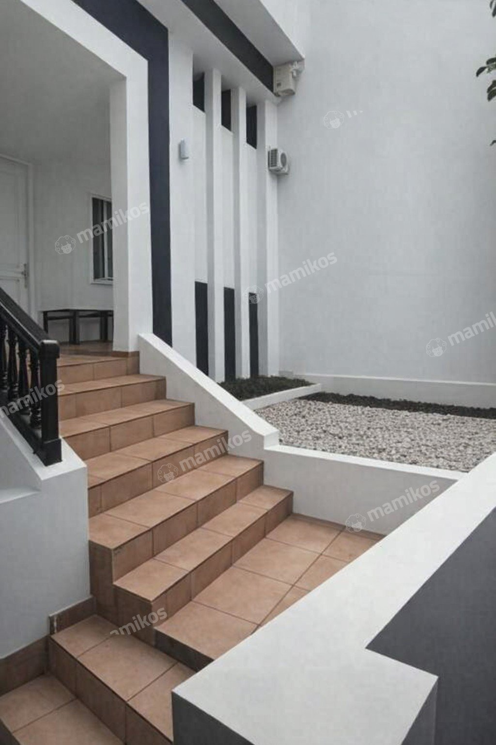 Rumah Sertifikat SHM 4 Kamar Tidur 3 Kamar Mandi Pondok Indah Jakarta Selatan - Photo 5