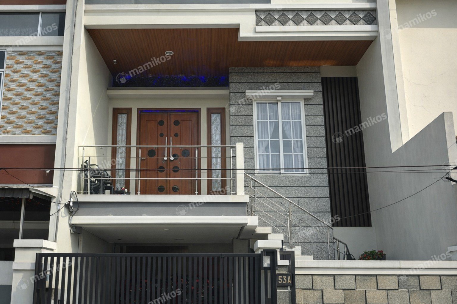 Rumah 4KT 4KM Tomang Jakarta Barat