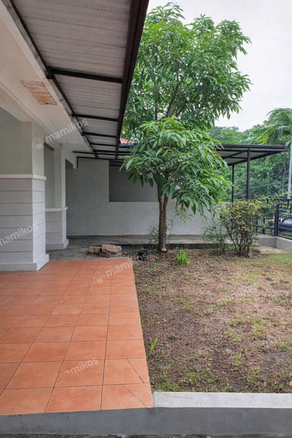 Rumah Sertifikat SHM 4 Kamar Tidur 3 Kamar Mandi Legenda Wisata Jakarta Timur - Photo 3