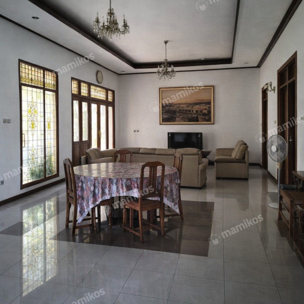 Rumah 5 Kamar Tidur 3 Kamar Mandi 1 Lantai Rawamangun Jakarta Timur - Photo 2