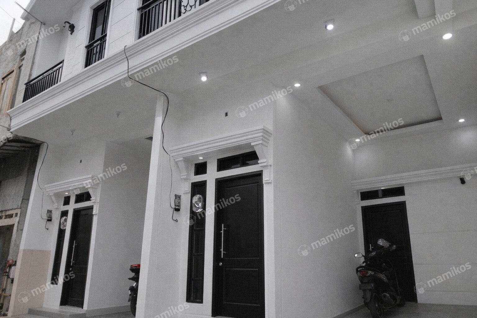 Rumah Sertifikat SHM 4 Kamar Tidur 3 Kamar Mandi Condet Jakarta Timur