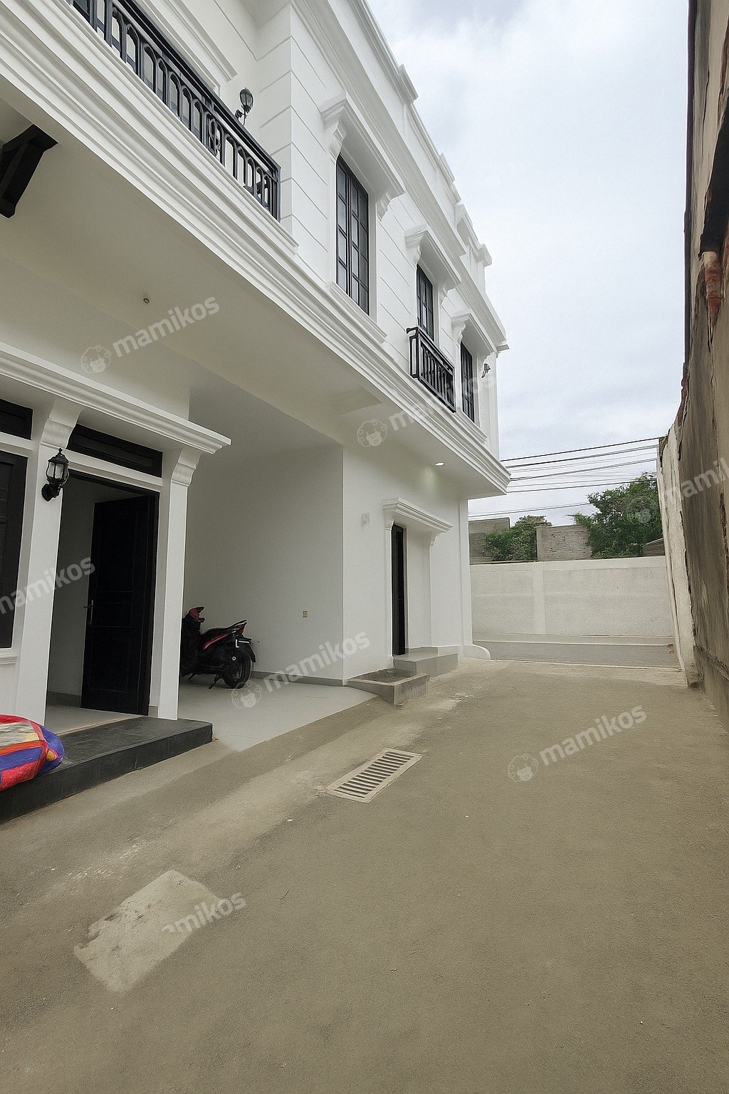 Rumah Sertifikat SHM 4 Kamar Tidur 3 Kamar Mandi Condet Jakarta Timur - Photo 2