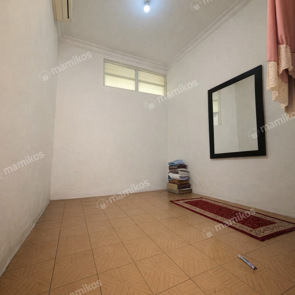 Rumah Sertifikat SHM 3 Kamar Tidur 4 Kamar Mandi Senopati Jakarta Selatan - Photo 2