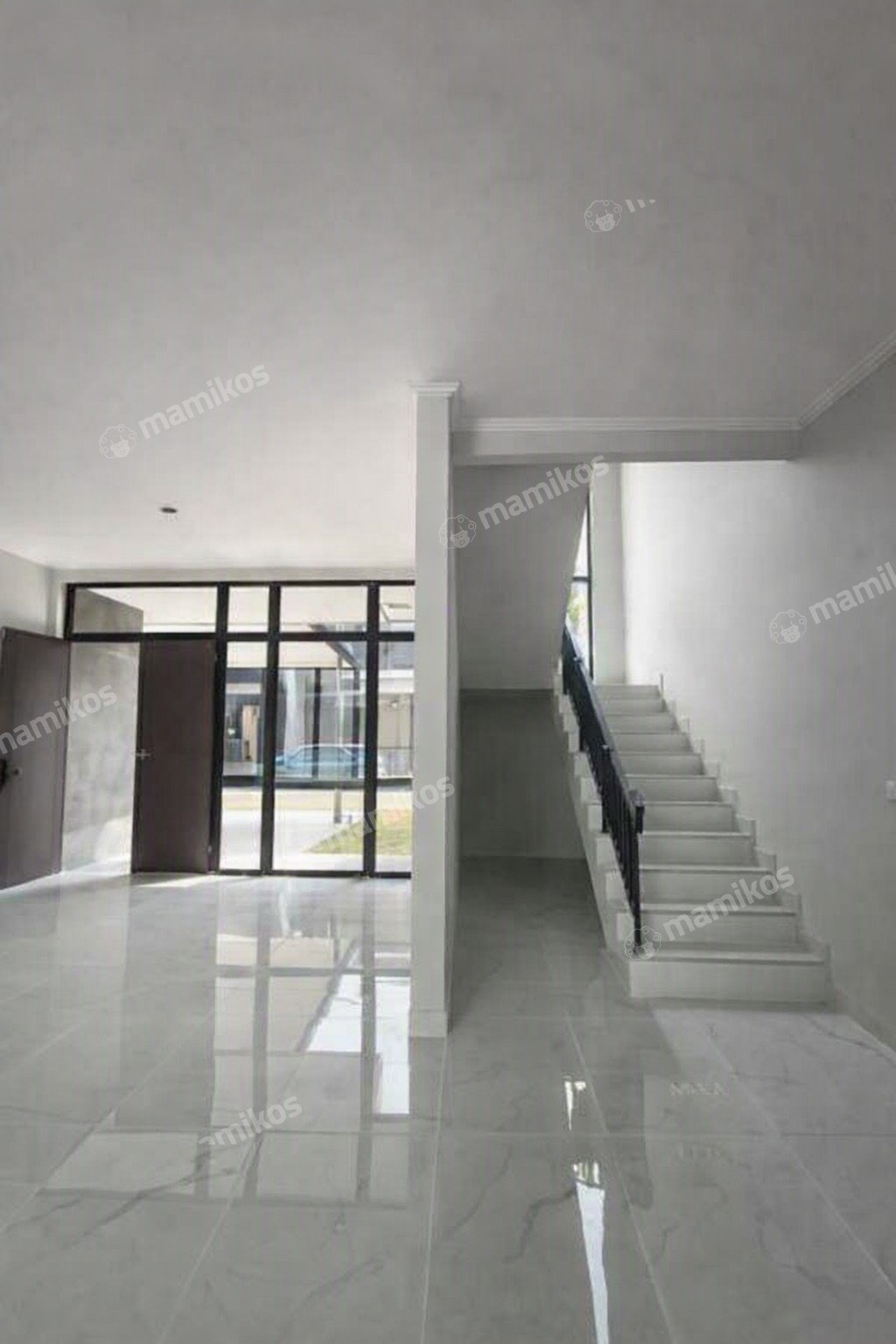 Rumah Sertifikat PPJB 4 Kamar Tidur 4 Kamar Mandi Pantai Indah Kapuk 2 Jakarta Utara - Photo 2