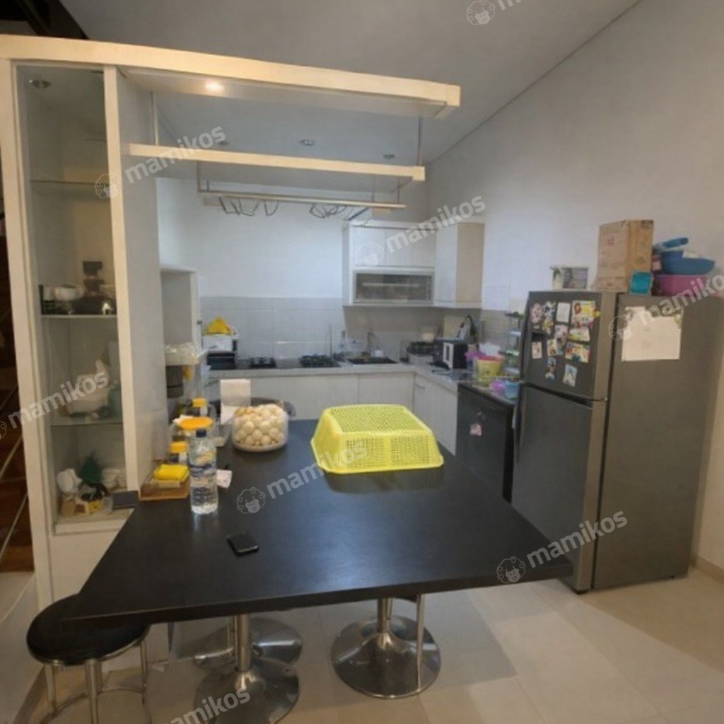 Rumah Sertifikat SHM 5 Kamar Tidur 4 Kamar Mandi Pondok Kelapa Jakarta Timur - Photo 4