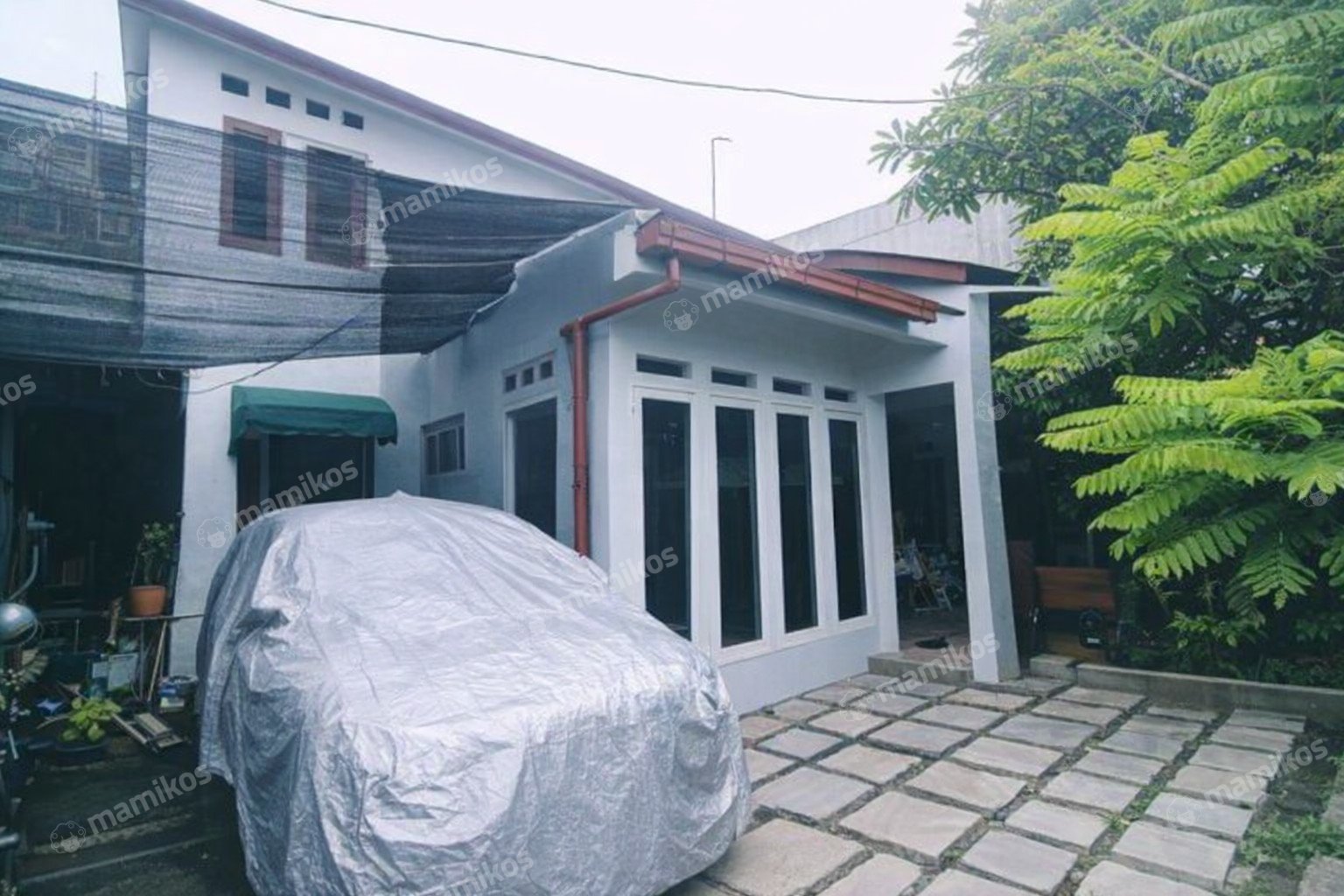 Rumah Sertifikat SHM 8 Kamar Tidur 4 Kamar Mandi Cilandak Jakarta Selatan
