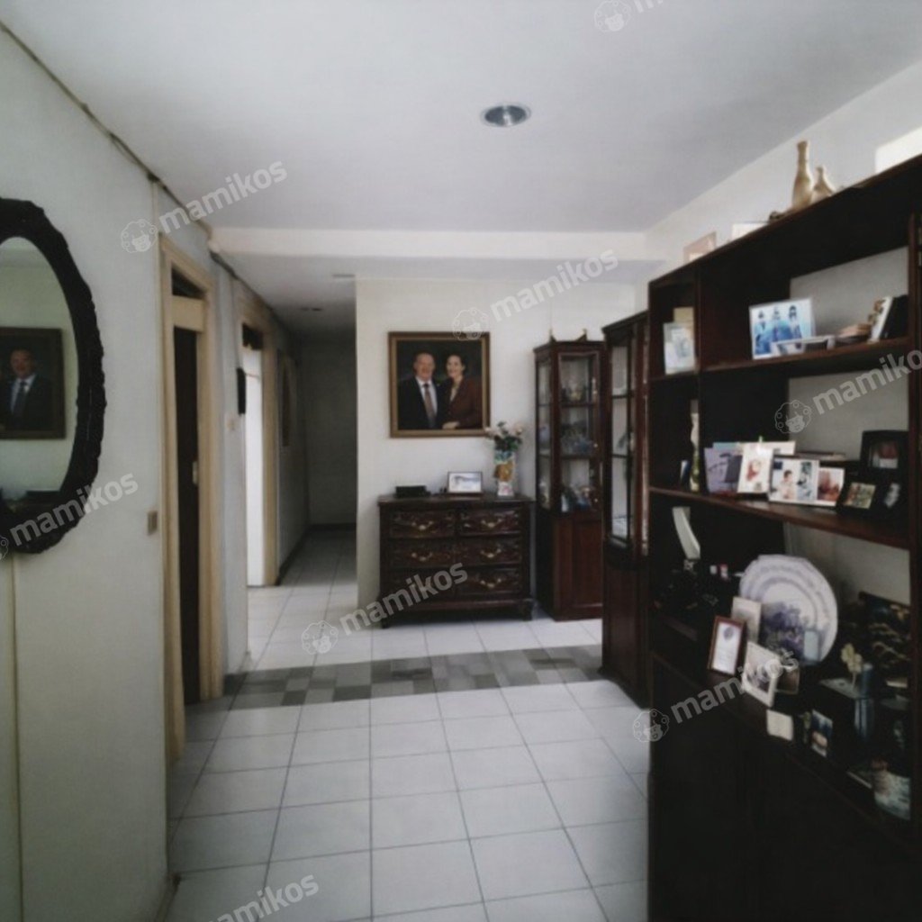 Rumah Sertifikat SHM 8 Kamar Tidur 4 Kamar Mandi Cilandak Jakarta Selatan - Photo 3