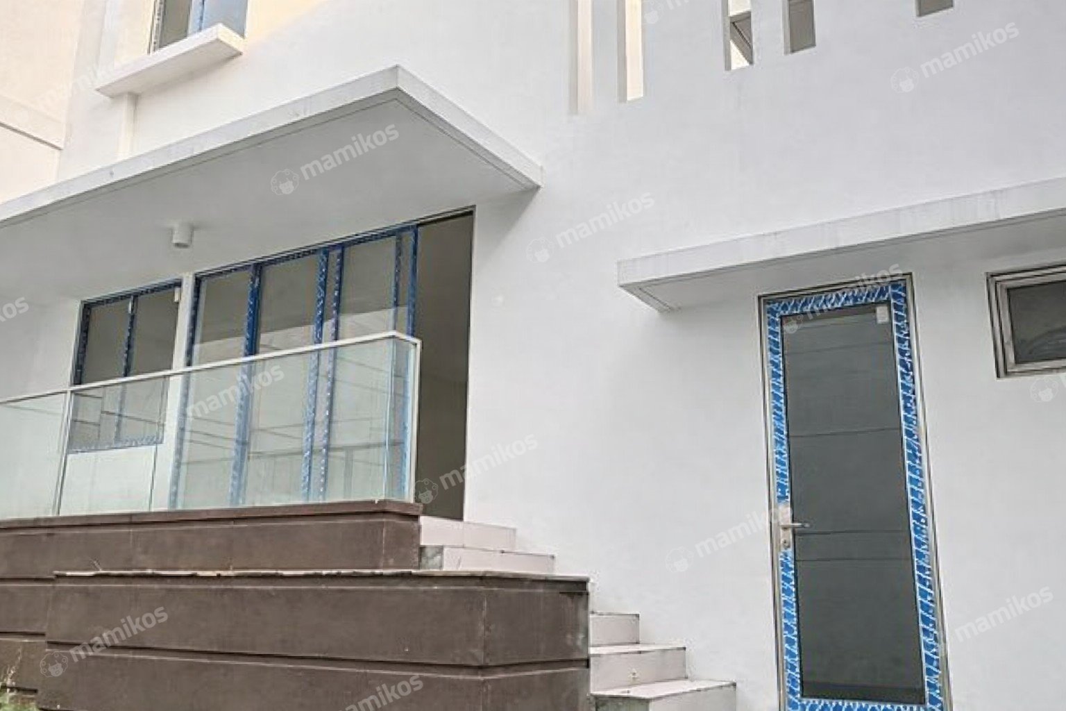 Rumah 4 Kamar Tidur 4 Kamar Mandi 2 Lantai Pantai Indah Kapuk Jakarta Utara