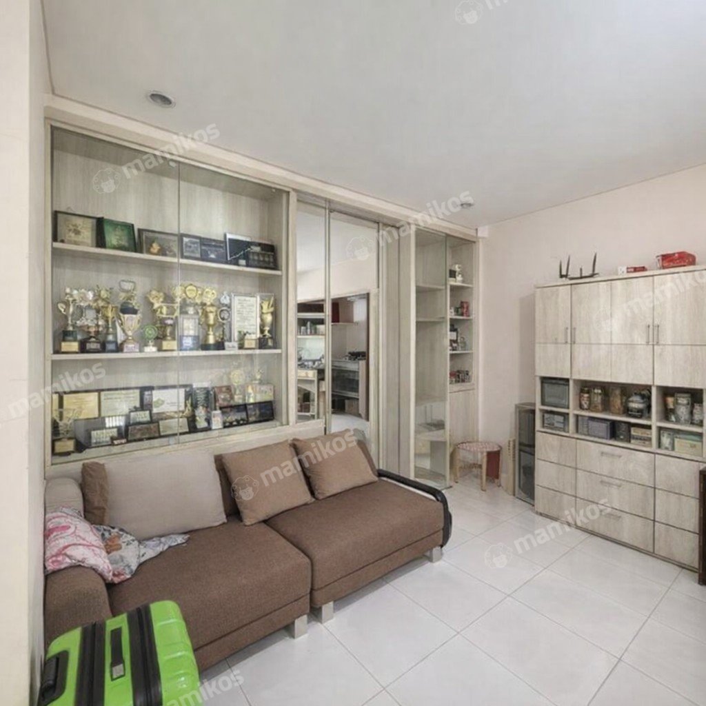 Rumah Sertifikat SHM 6 Kamar Tidur 5 Kamar Mandi Pasar Rebo Jakarta Timur - Photo 5