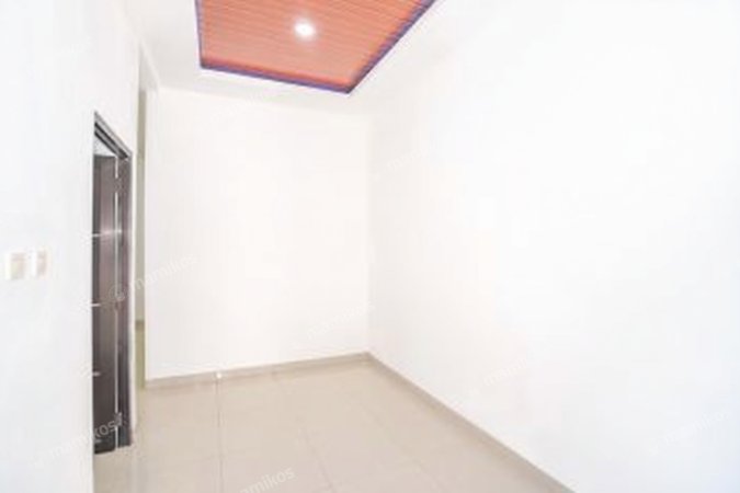 Rumah Sertifikat SHM 2 Kamar Tidur 1 Kamar Mandi Cipayung Jakarta Timur - Photo 3
