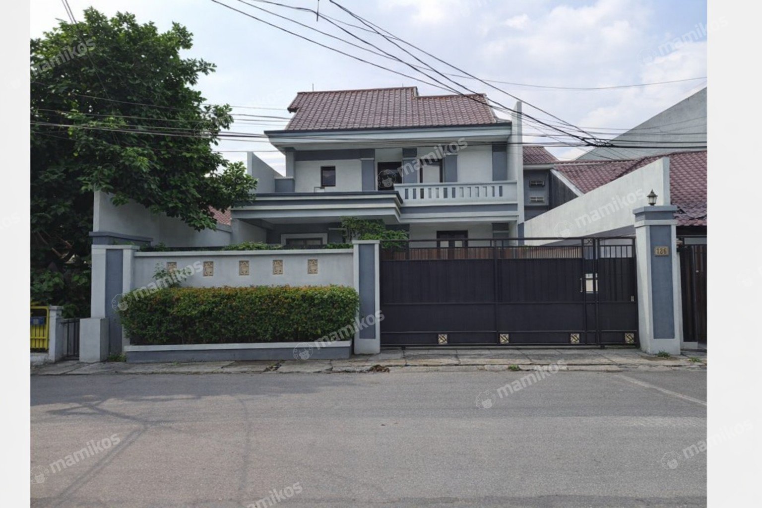Rumah 4 Kamar Tidur 5 Kamar Mandi 2 Lantai Cipete Jakarta Selatan