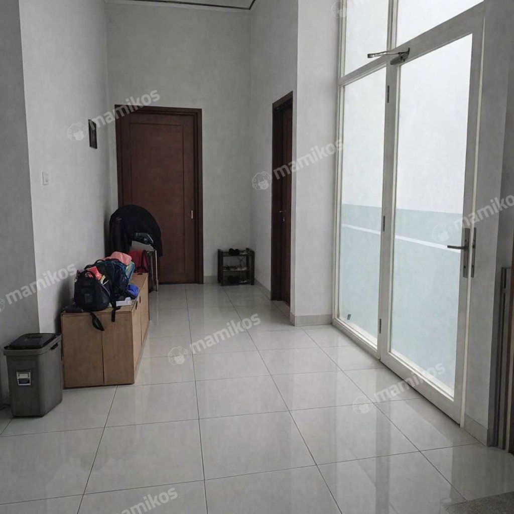 Rumah Sertifikat SHM 6 Kamar Tidur 5 Kamar Mandi Cengkareng Barat Jakarta Barat - Photo 5