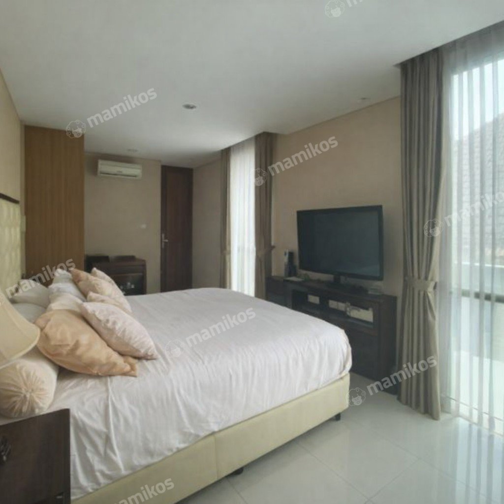 Rumah Sertifikat SHM 3 Kamar Tidur 4 Kamar Mandi Kemang Jakarta Selatan - Photo 3