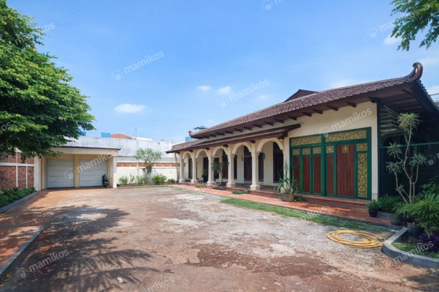 Rumah Sertifikat SHM 4 Kamar Tidur 3 Kamar Mandi Cipete Jakarta Selatan
