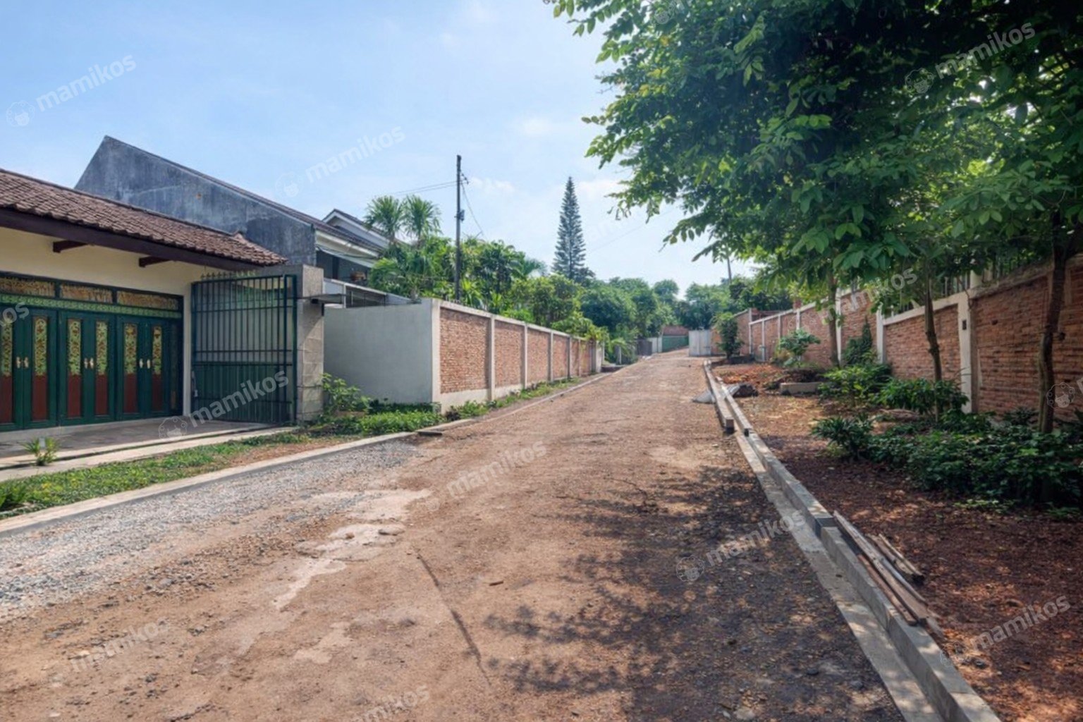 Rumah Sertifikat SHM 4 Kamar Tidur 3 Kamar Mandi Cipete Jakarta Selatan - Photo 3