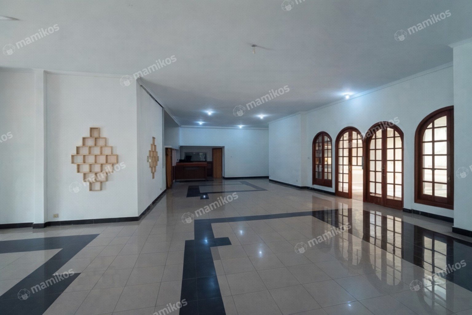Rumah Sertifikat SHM 4 Kamar Tidur 3 Kamar Mandi Cipete Jakarta Selatan - Photo 4