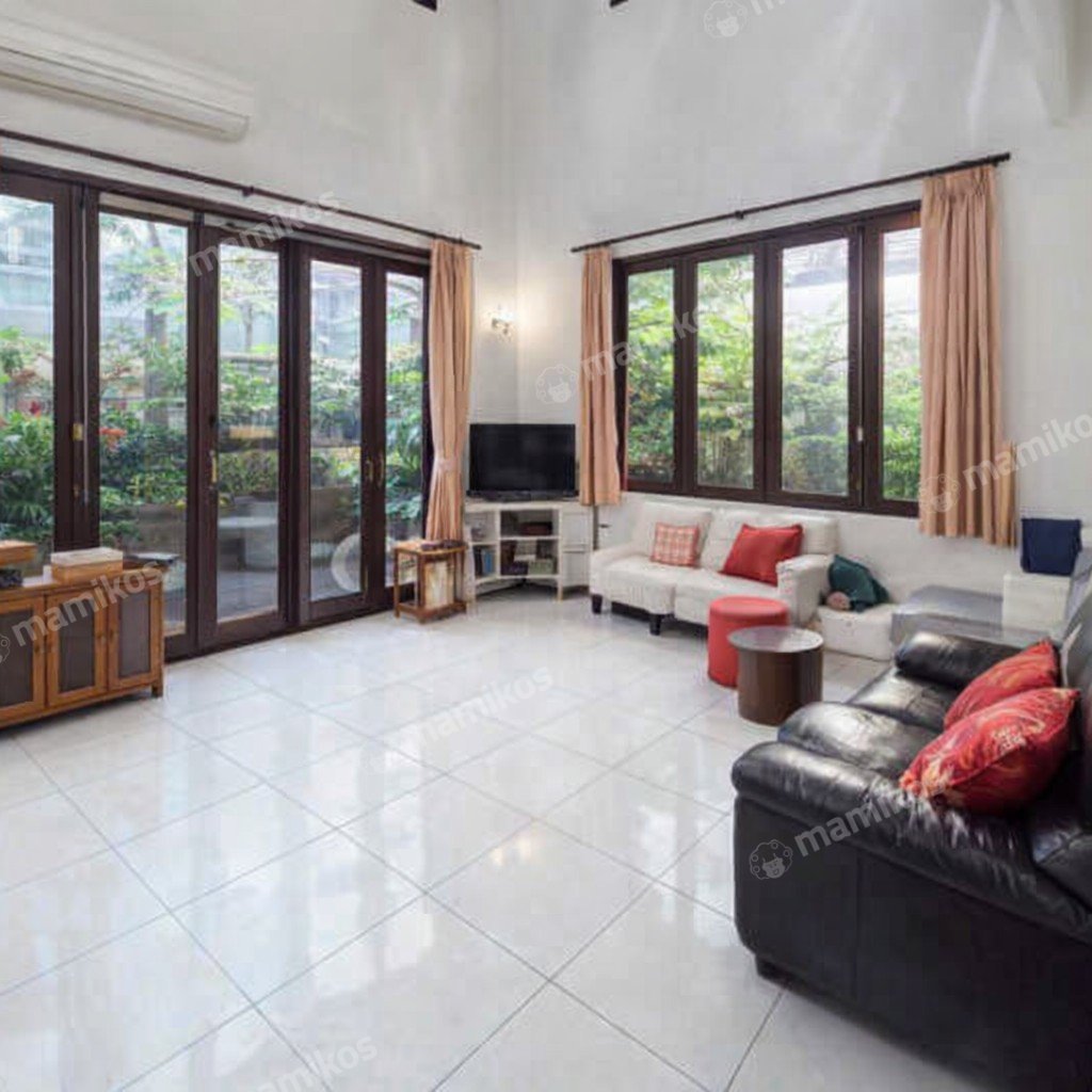Rumah Sertifikat SHM 4 Kamar Tidur 3 Kamar Mandi Sunrise Garden Jakarta Barat - Photo 5