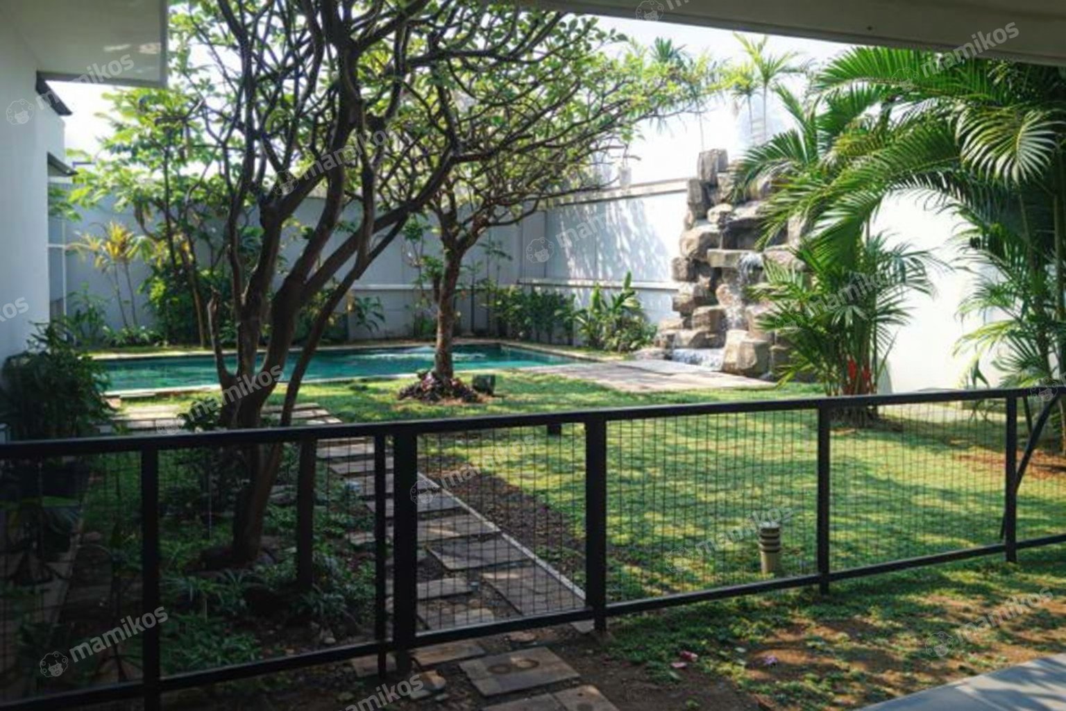 Rumah 4KT 3KM Cipete Jakarta Selatan