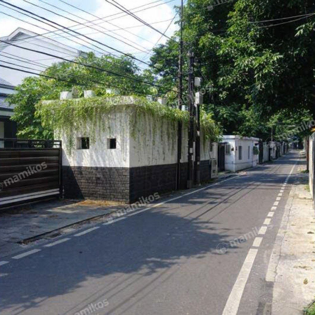Rumah Sertifikat SHM 4 Kamar Tidur 3 Kamar Mandi Cipete Jakarta Selatan - Photo 2