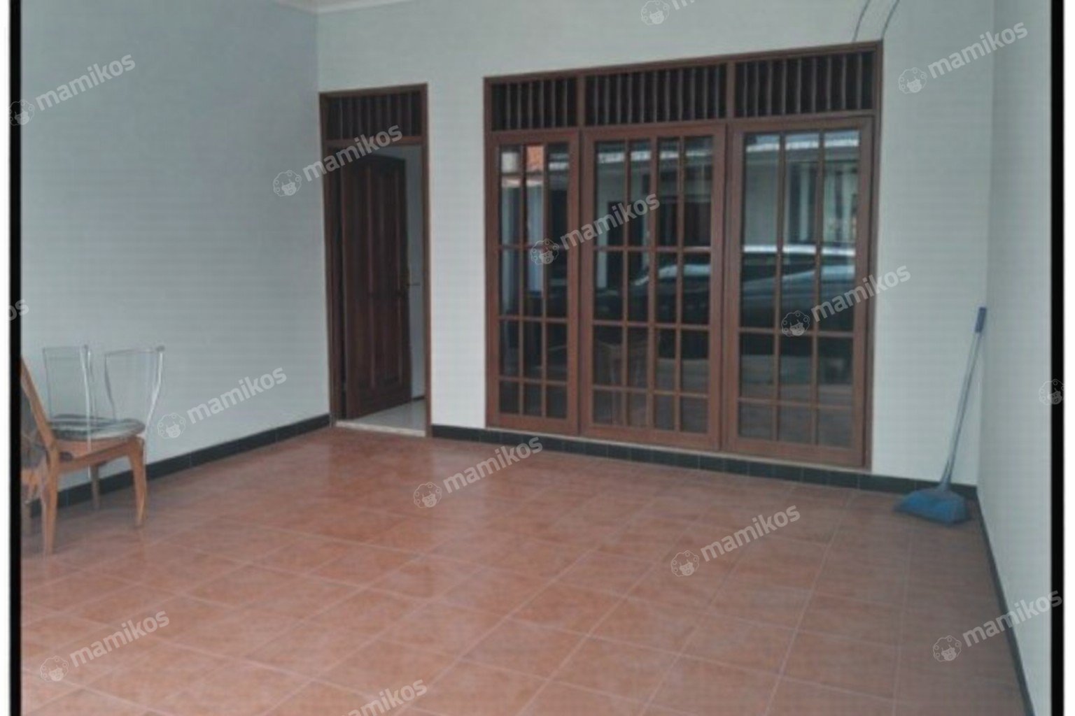 Rumah Sertifikat HGB 4 Kamar Tidur 2 Kamar Mandi Cilandak Jakarta Selatan