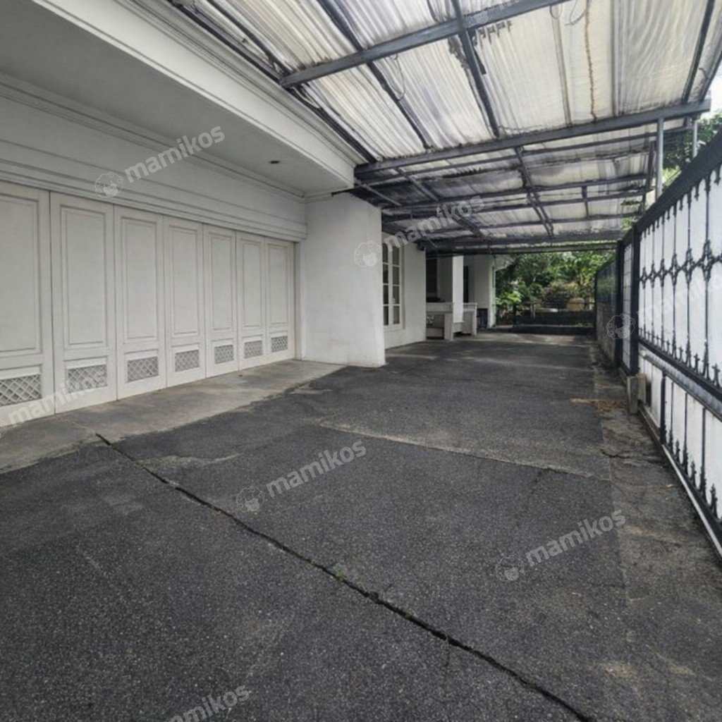 Rumah Sertifikat SHM 3 Kamar Tidur 3 Kamar Mandi Kebayoran Baru Jakarta Selatan - Photo 3
