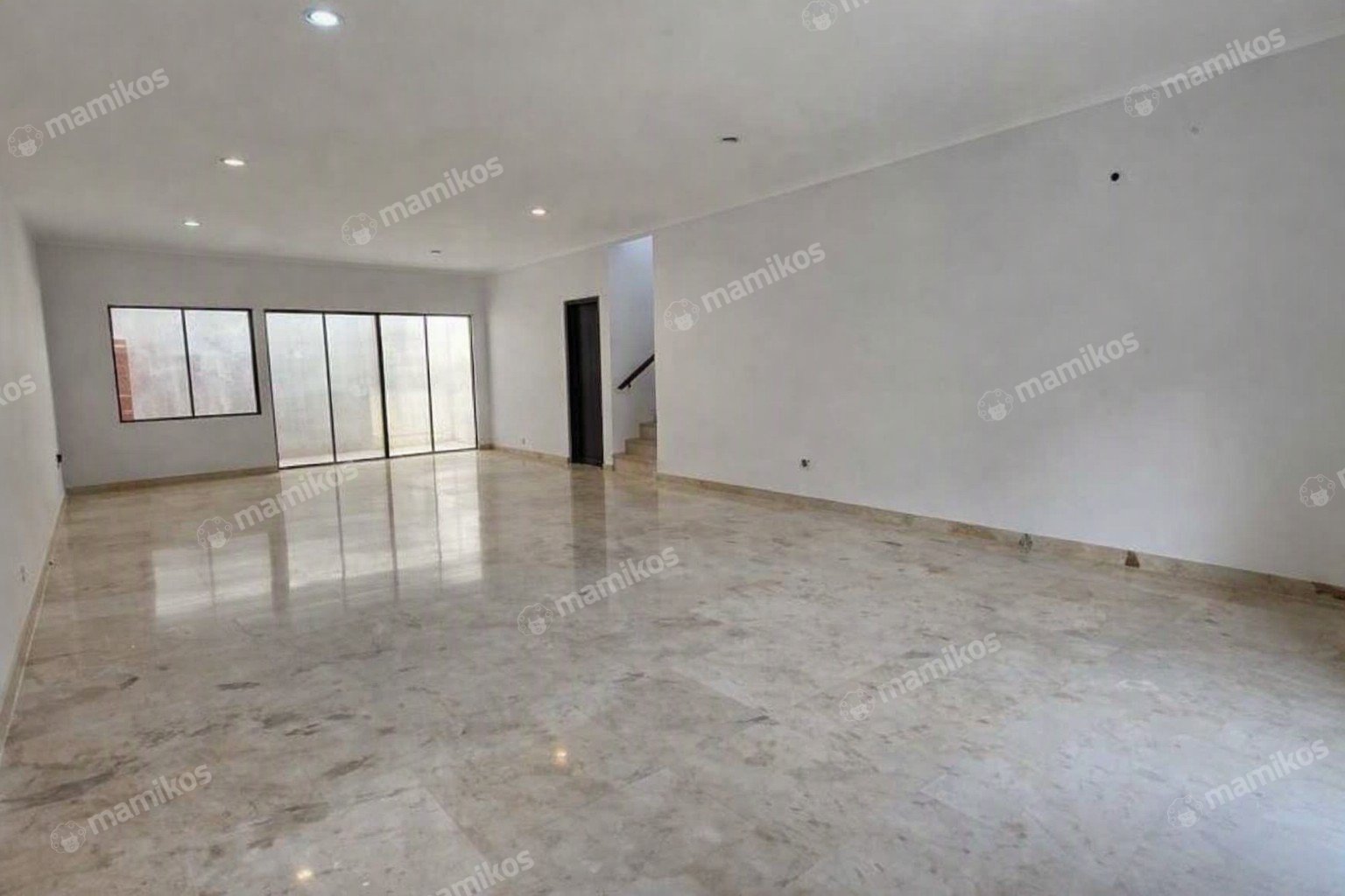 Rumah Baru 4 Kamar Tidur 4 Kamar Mandi Pantai Indah Kapuk Jakarta Utara - Photo 3