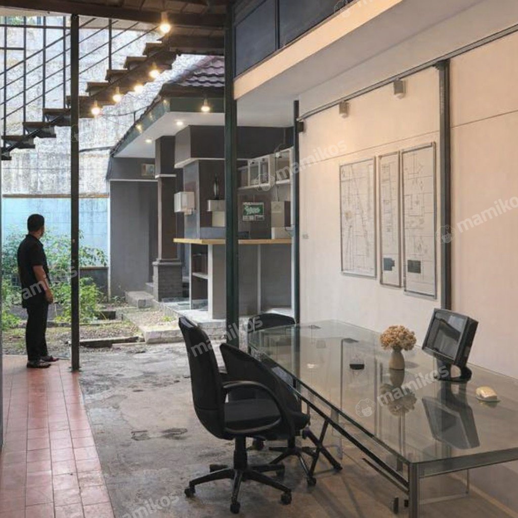 Rumah Sertifikat SHM 3 Kamar Tidur 2 Kamar Mandi Kebayoran Baru Jakarta Selatan - Photo 2