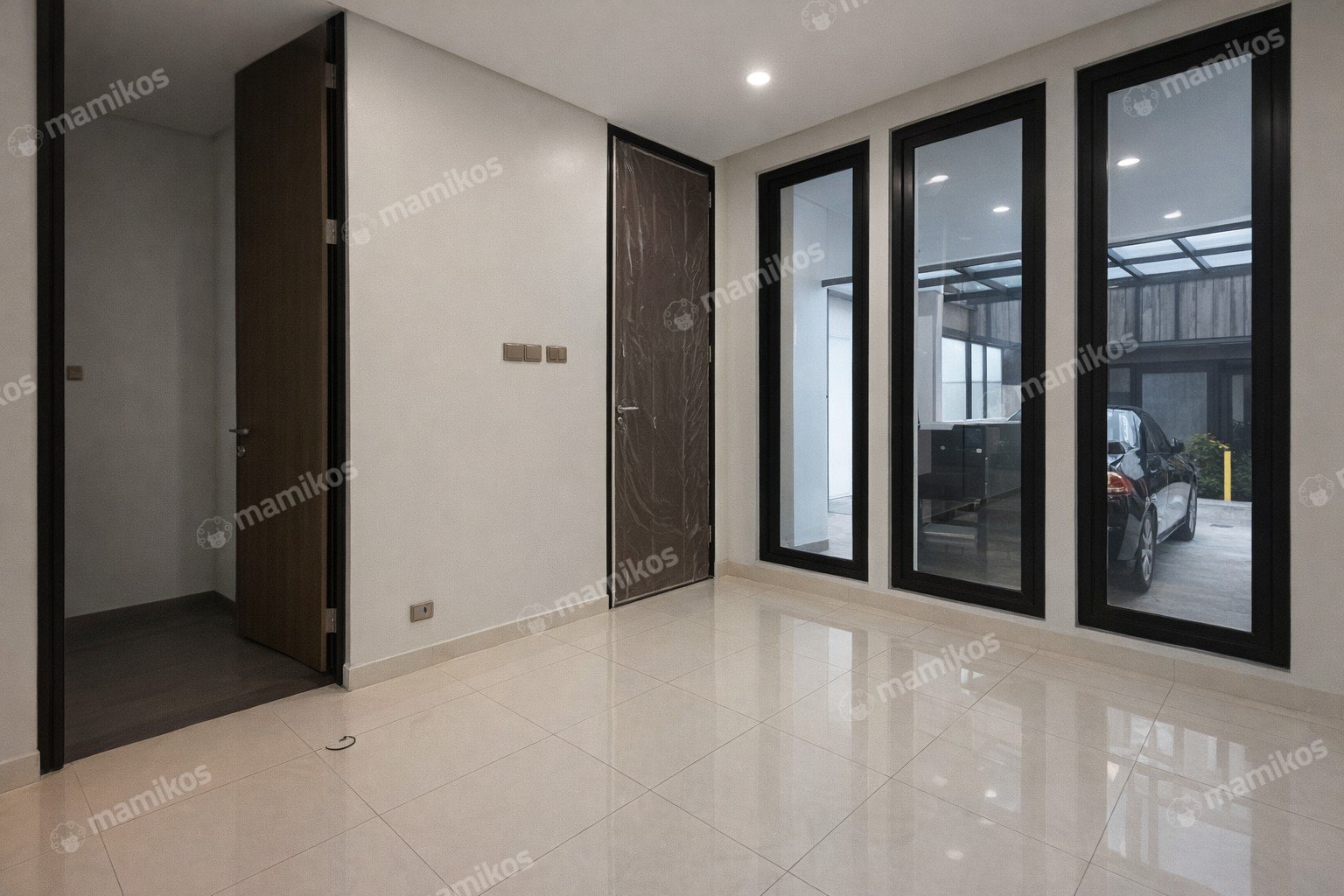 Rumah Sertifikat SHM 4 Kamar Tidur 4 Kamar Mandi Cilandak Jakarta Selatan - Photo 5