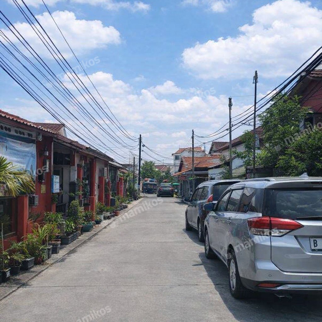 Rumah Sertifikat SHM 3 Kamar Tidur 1 Kamar Mandi Duren Sawit Jakarta Timur - Photo 4