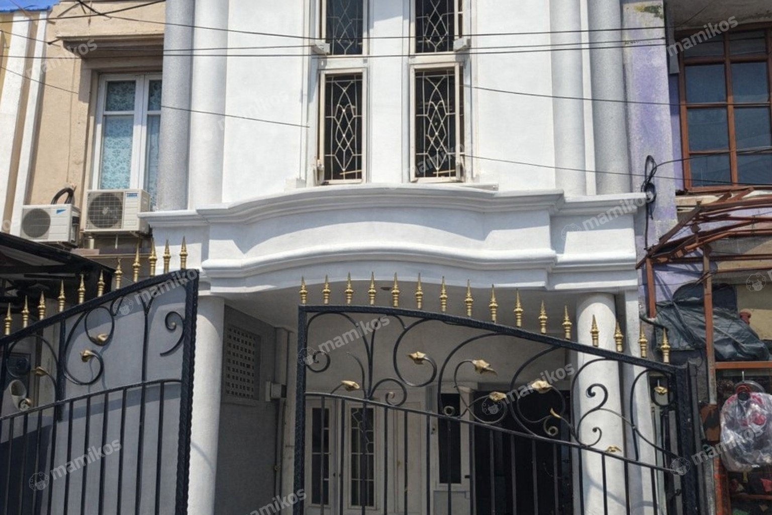 Rumah Sertifikat SHM 2 Kamar Tidur 2 Kamar Mandi Taman Palem Jakarta Barat