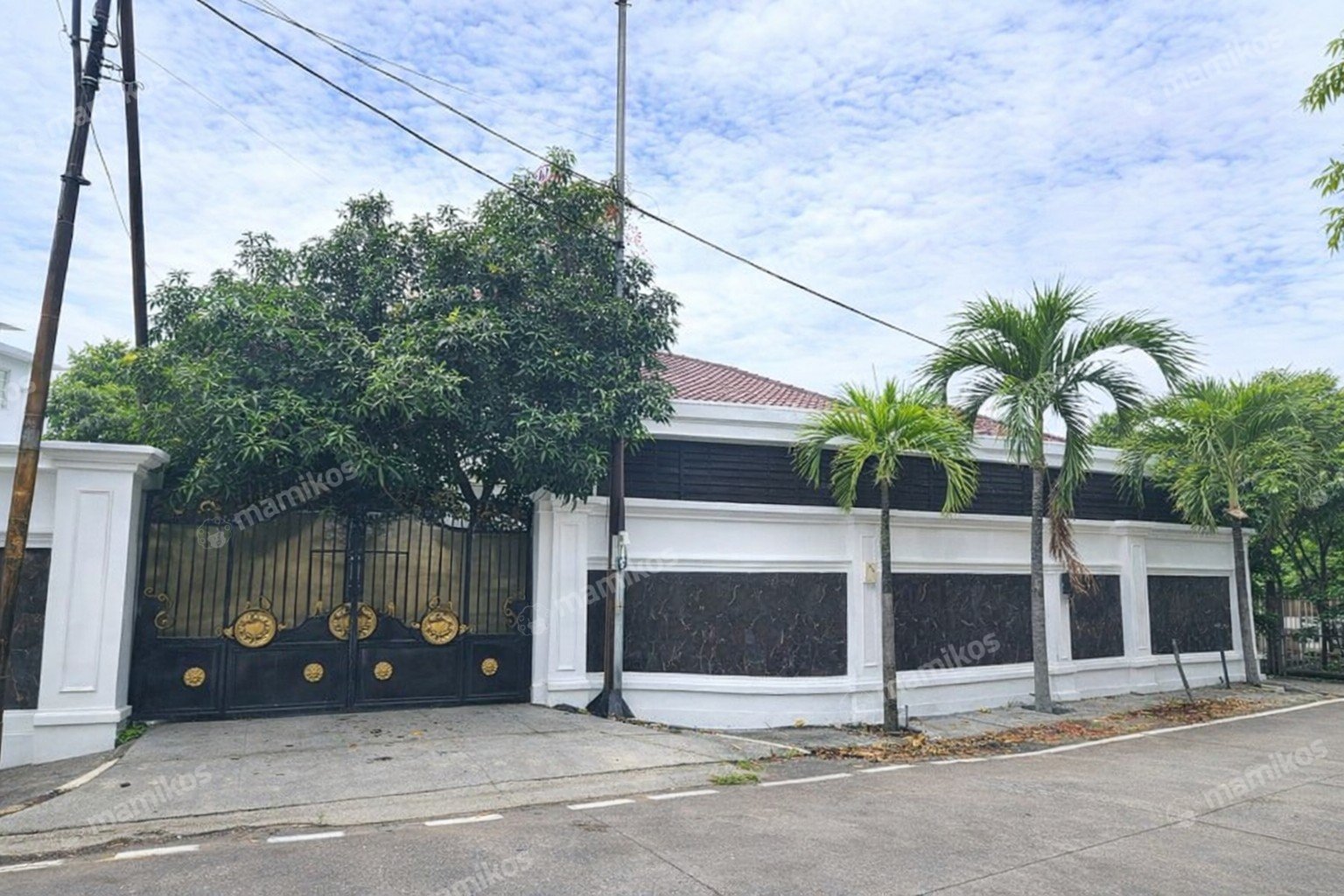 Rumah Sertifikat SHM 3 Kamar Tidur 3 Kamar Mandi Pulomas Jakarta Timur