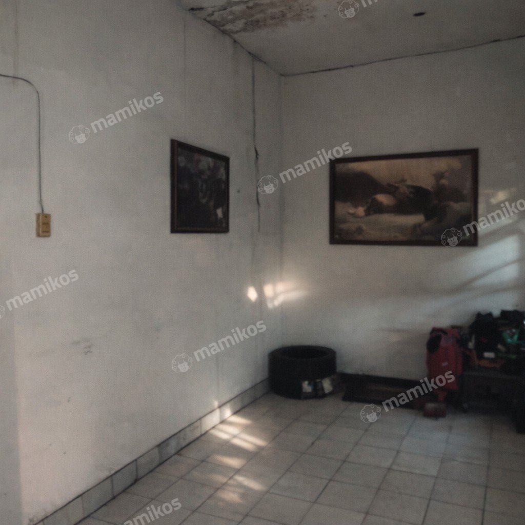 Rumah Sertifikat SHM 8 Kamar Tidur 3 Kamar Mandi Jatinegara Jakarta Timur - Photo 5