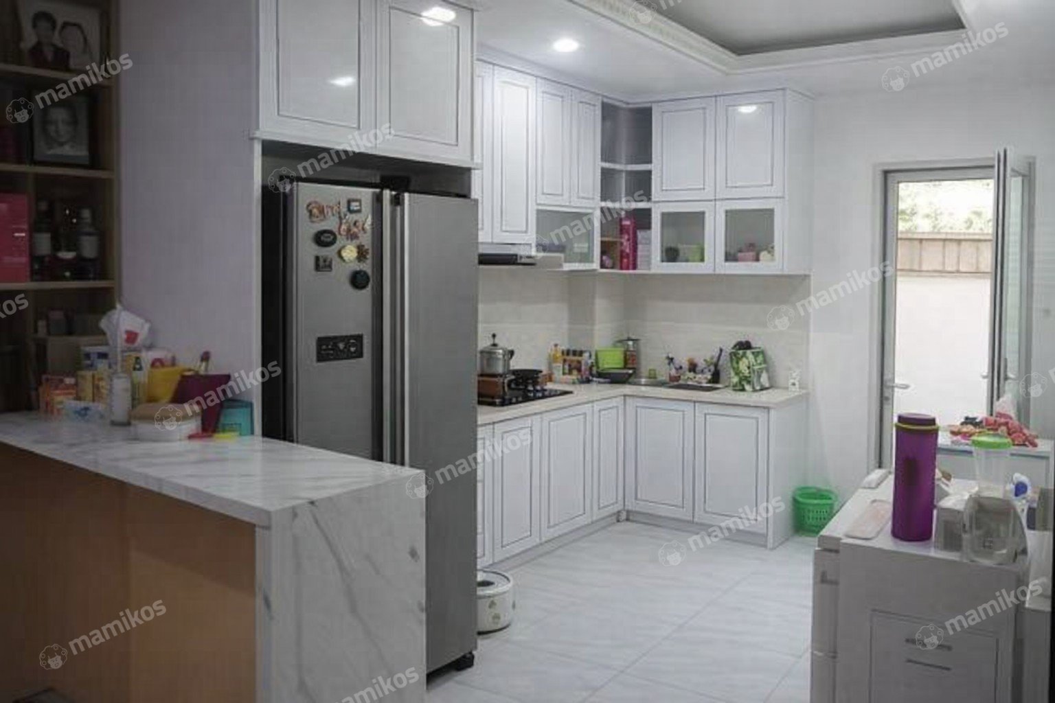 Rumah Sertifikat SHM 9 Kamar Tidur 6 Kamar Mandi Cengkareng Jakarta Barat