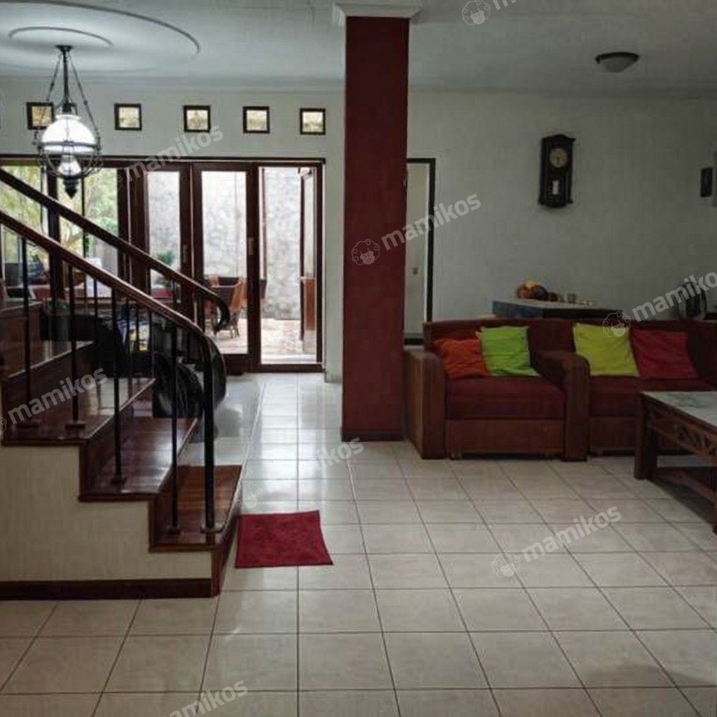 Rumah Sertifikat SHM 5 Kamar Tidur 4 Kamar Mandi Kedoya Jakarta Barat - Photo 2