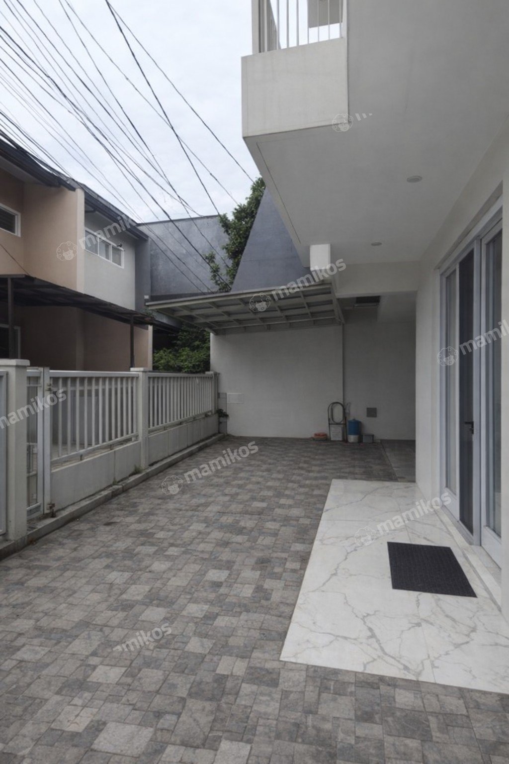 Rumah Sertifikat SHM 4 Kamar Tidur 3 Kamar Mandi Tebet Jakarta Selatan - Photo 4