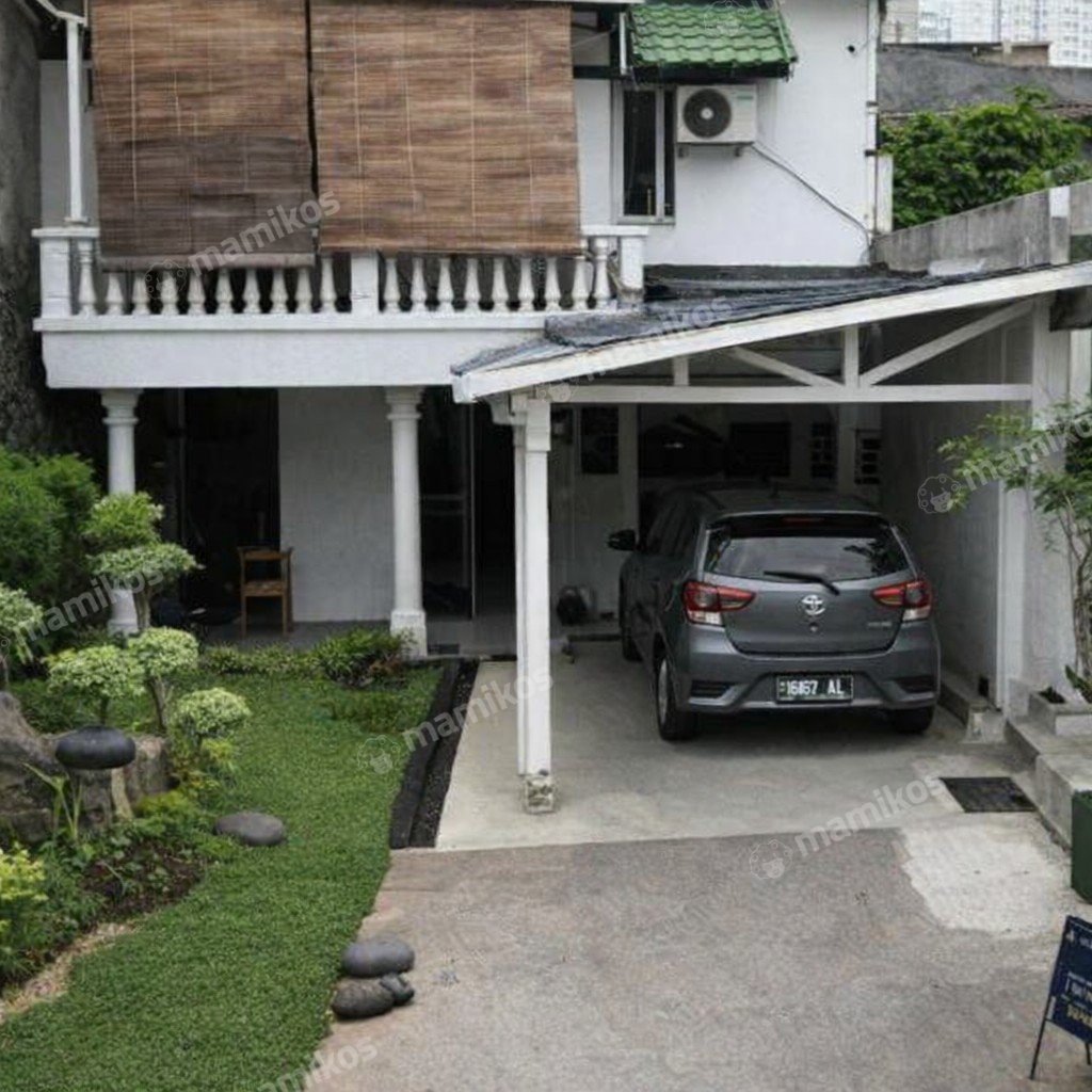 Rumah 5 Kamar Tidur 3 Kamar Mandi 2 Lantai Tambora Jakarta Barat