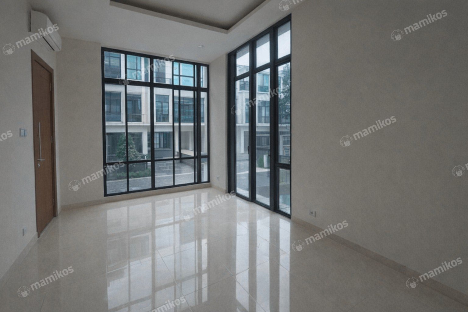 Rumah Sertifikat SHM 5 Kamar Tidur 3 Kamar Mandi Pondok Indah Jakarta Selatan - Photo 2