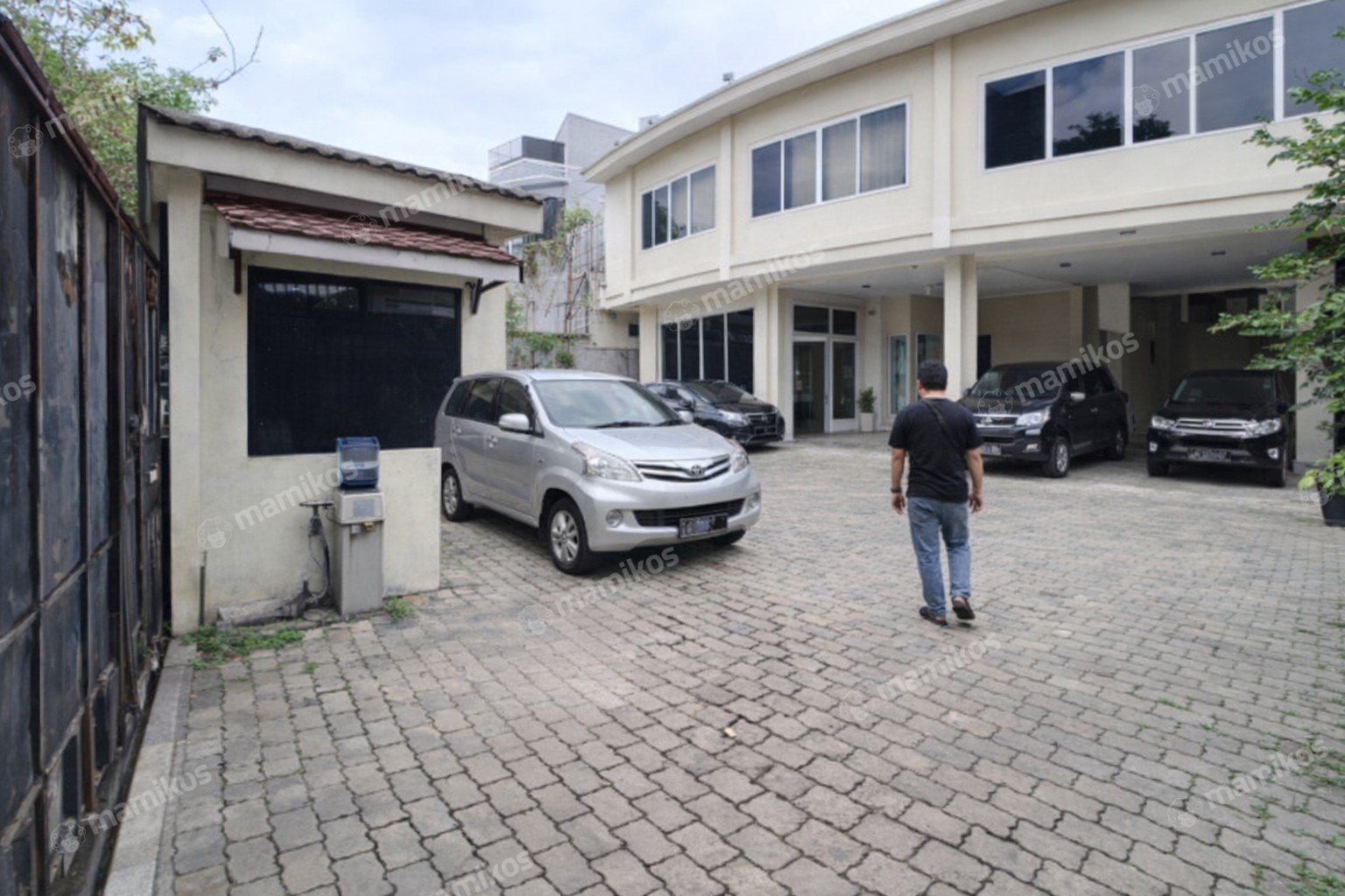 Rumah Sertifikat HGB 5 Kamar Tidur 5 Kamar Mandi Kayu Putih Jakarta Timur - Photo 2