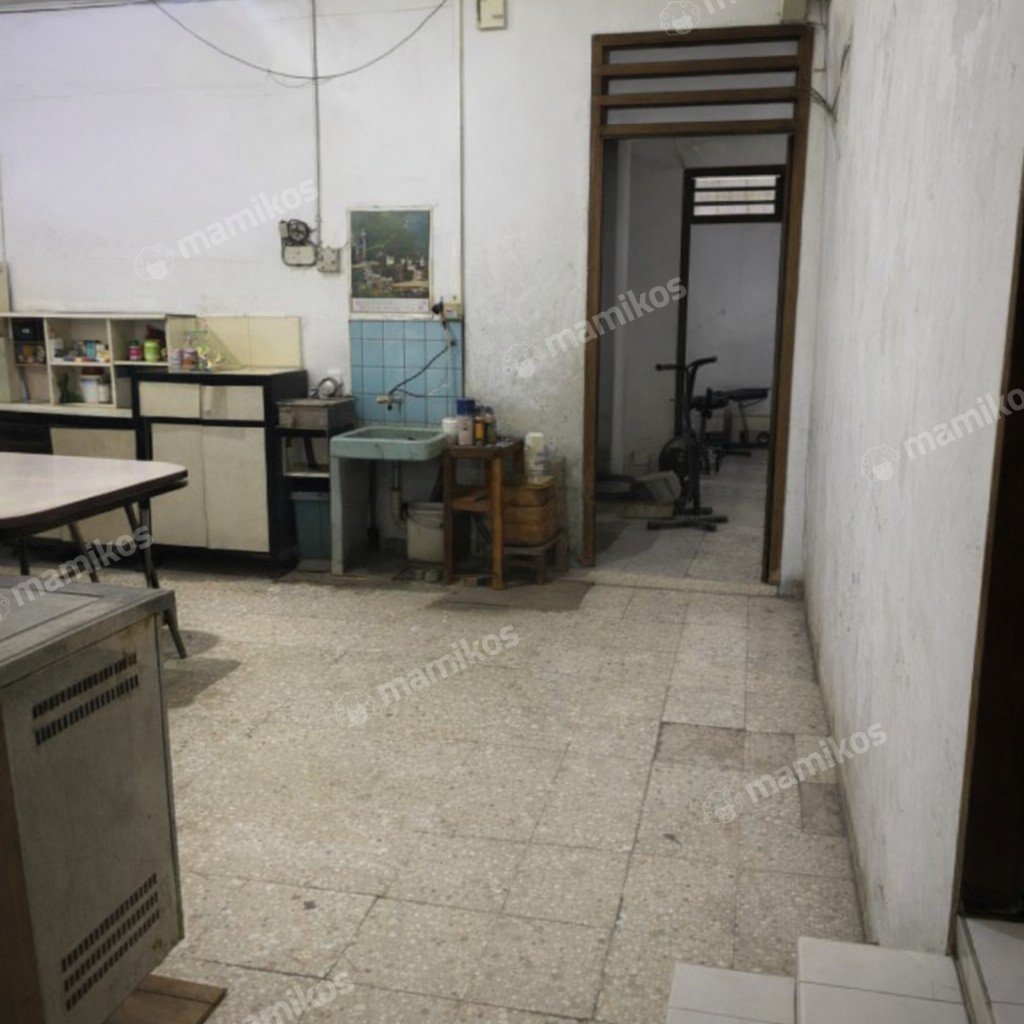 Rumah Sertifikat SHM 6 Kamar Tidur 3 Kamar Mandi Jelambar Jakarta Barat - Photo 3