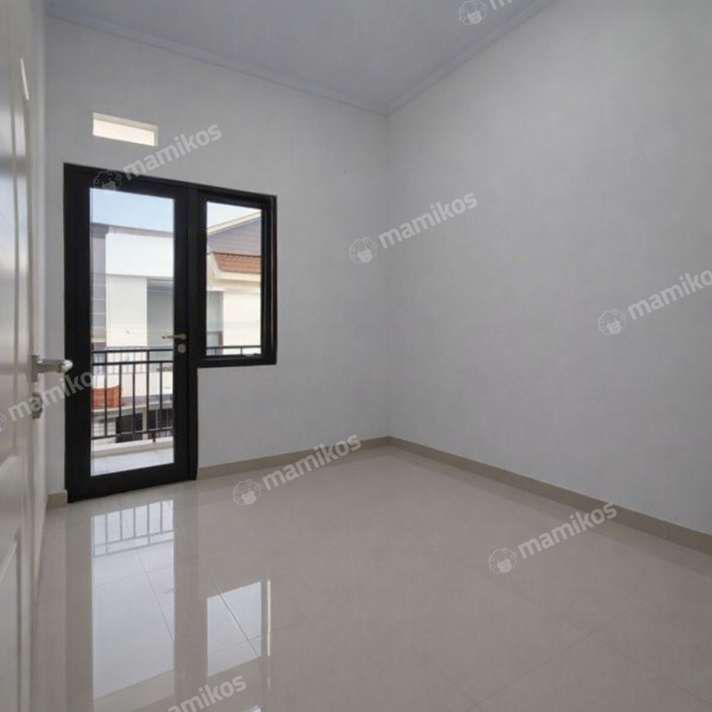 Rumah Sertifikat SHM 3 Kamar Tidur 2 Kamar Mandi Kalisari Jakarta Timur - Photo 3