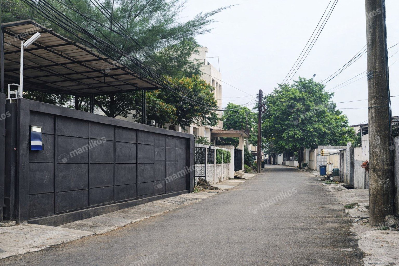 Rumah Sertifikat SHM 6 Kamar Tidur 4 Kamar Mandi Duri Kepa Jakarta Barat - Photo 3