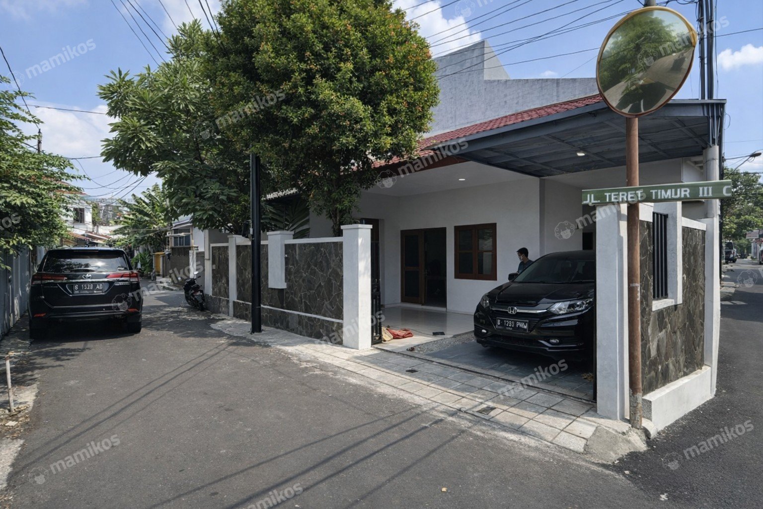 Rumah Sertifikat SHM 3 Kamar Tidur 2 Kamar Mandi Tebet Jakarta Selatan