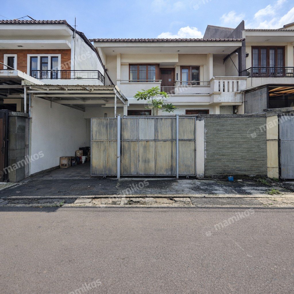 Rumah Sertifikat SHM 4 Kamar Tidur 4 Kamar Mandi Kebayoran Baru Jakarta Selatan - Photo 2